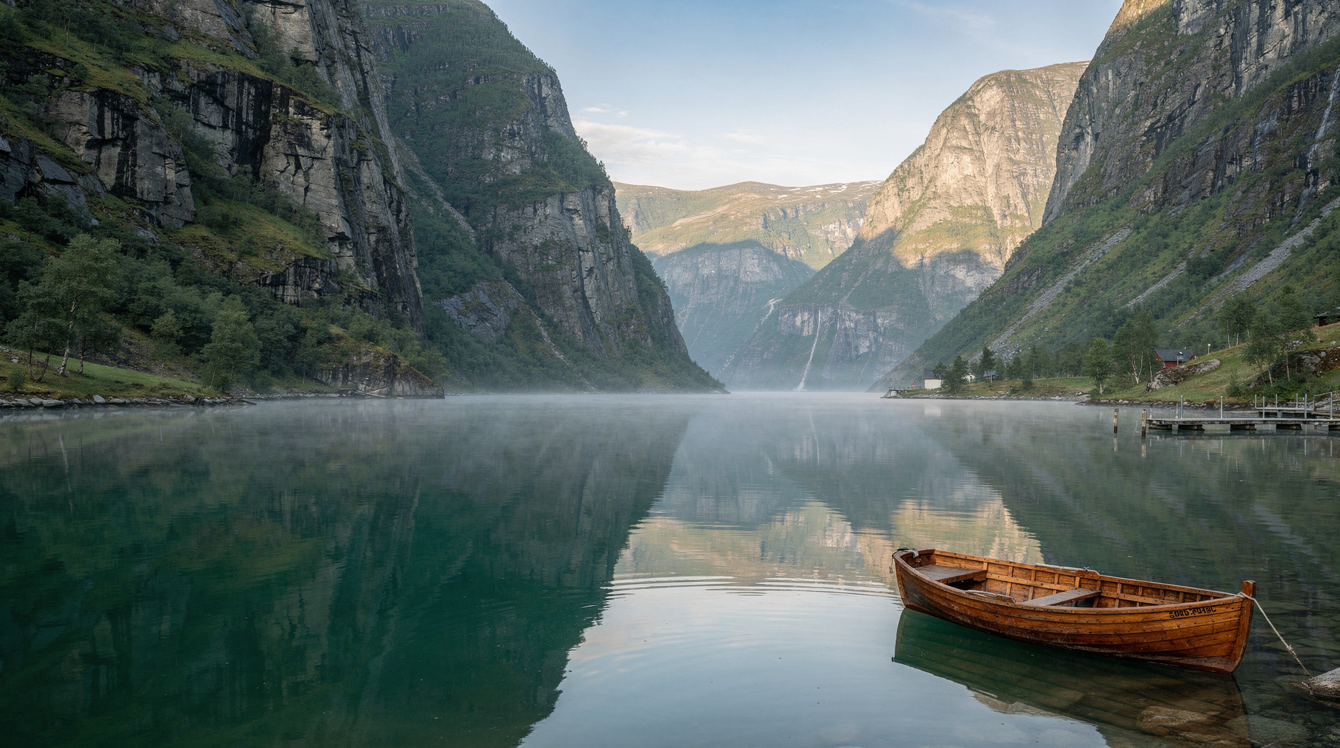 Nærøyfjord — UNESCO's narrowest fjord